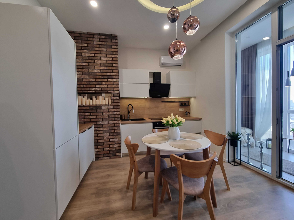 Продаж 1 к кв Бульварно-Кудрявська (Воровського)17а ЖК"Ярославів Град" Киев - изображение 2