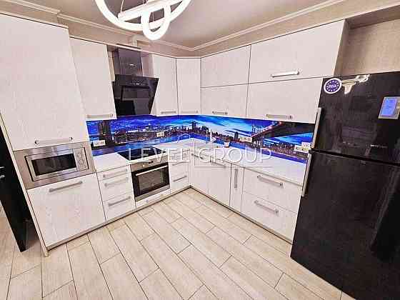 Продаж 2кім з якісним ремонтом у сучасному будинку Дарницький Пчілки 8 Киев