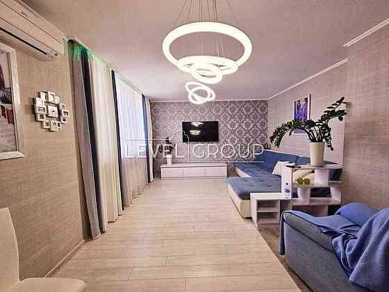 Продаж 2кім з якісним ремонтом у сучасному будинку Дарницький Пчілки 8 Киев