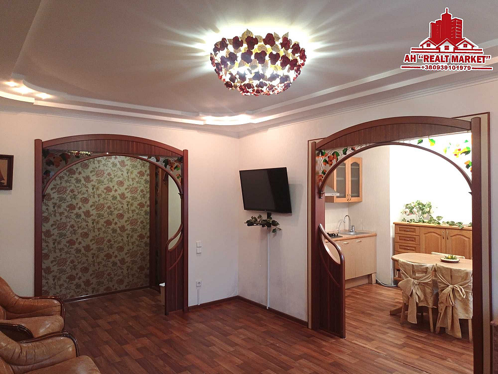 Продам 3к квартиру. 70кв.м. Евроремонт. Авторский дизайн. Дніпро - зображення 1