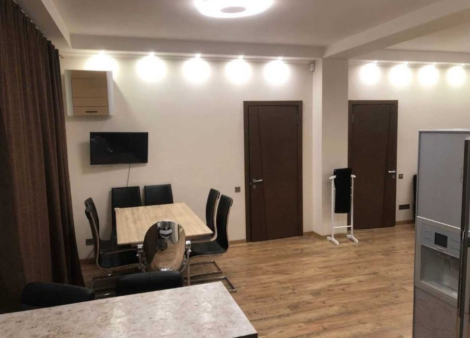 ГОСПРОМ! Независимости 5! Продам ШИКАРНУЮ 3к 85 м2 Харьков - изображение 5