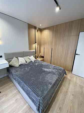 Однокімнатна квартира з дизайнерським ремонтом біля Центрального парку Ірпінь