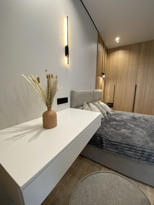 Однокімнатна квартира з дизайнерським ремонтом біля Центрального парку Ірпінь - зображення 3