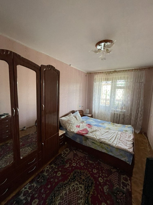 Продаж просторої 4-кімнатної квартири. Цегла. Житловий стан. Гречани Хмельницкий - изображение 1