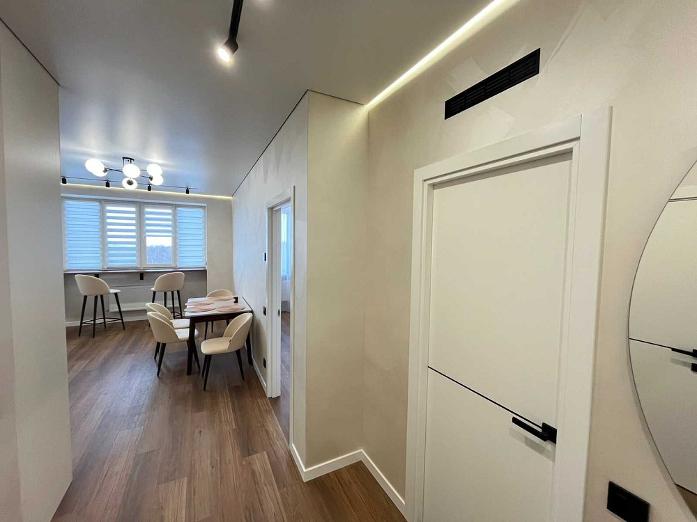 Однокімнатна квартира з сучасним дизайнерським ремонтом Хмельницкий - изображение 8