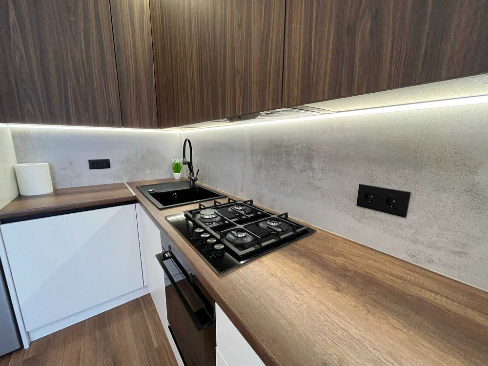 Однокімнатна квартира з сучасним дизайнерським ремонтом Хмельницкий - изображение 3