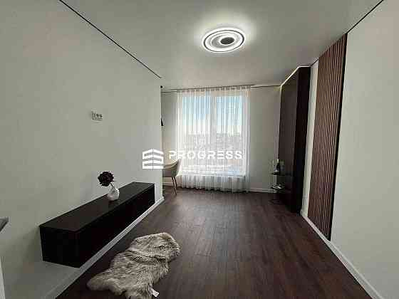 Продаж 2 кім квартиру з ремонтом в ЖК: Фемілі Плаза Ивано-Франковск