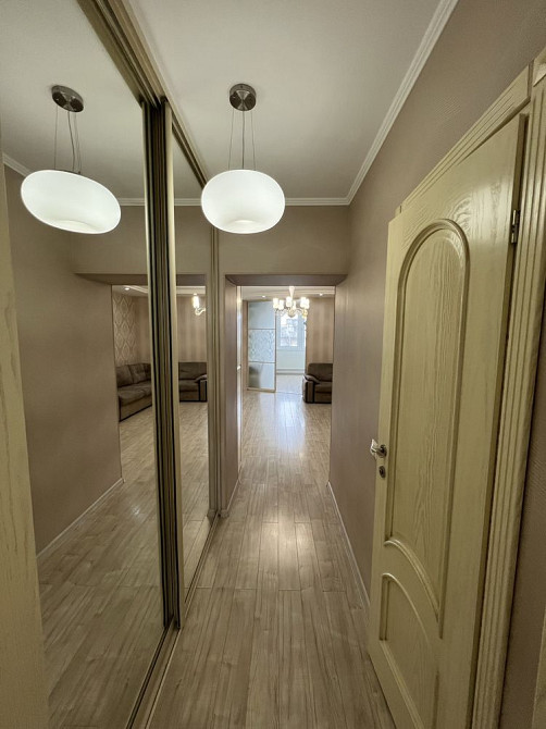 Квартира з коморою в обжитій новобудові з ремонтом та меблями Івано-Франківськ - зображення 7