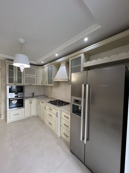 Квартира з коморою в обжитій новобудові з ремонтом та меблями Івано-Франківськ - зображення 6