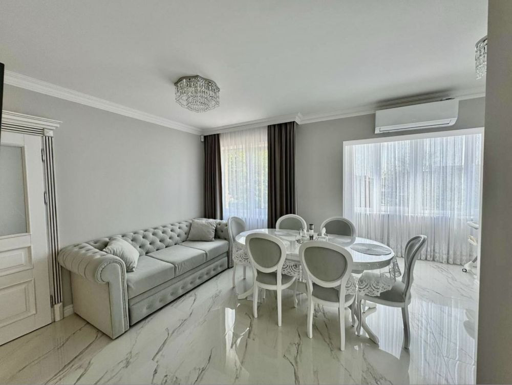 Стильна квартира з якісним ремонтом і меблями Солонка (Львівська обл.) - зображення 1