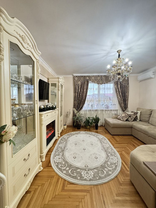 Продаж просторої 3 кімнатної квартири Ужгород - изображение 1