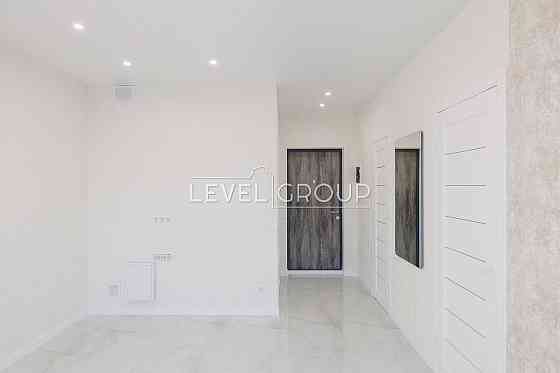 Продаж 1 кім-на квартира 42м2 Дарницький район 87000$ Киев