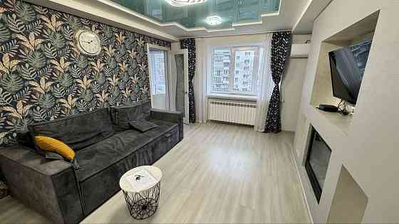 1к Лесі Українки 9 студія + спальня метро Кловська Печерська Палац Киев