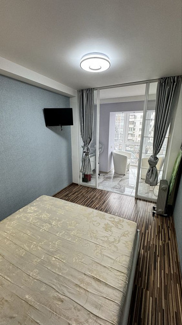 1к Лесі Українки 9 студія + спальня метро Кловська Печерська Палац Київ - зображення 8