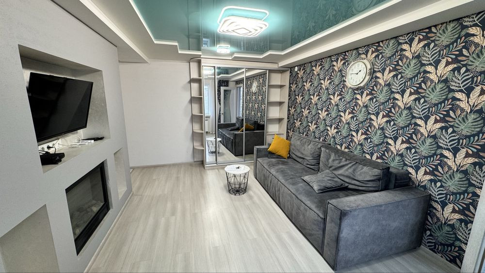 1к Лесі Українки 9 студія + спальня метро Кловська Печерська Палац Київ - зображення 3