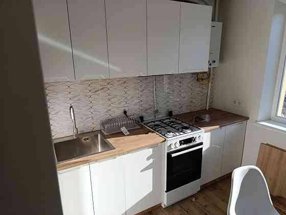 Власник,центр,озеро Ивано-Франковск