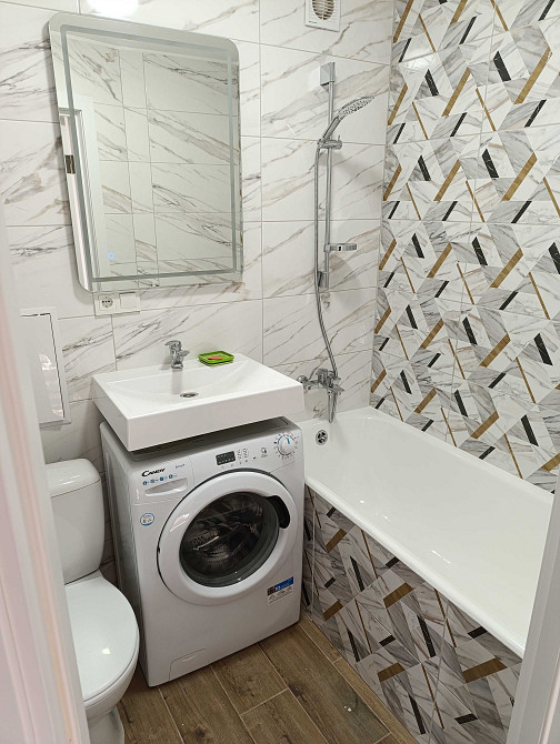 Власник,центр,озеро Ивано-Франковск - изображение 6