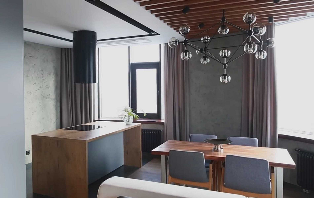 вулиця Саперне Поле, 3 ЖК Бульвар Фонтанів гардеробна Киев - изображение 2