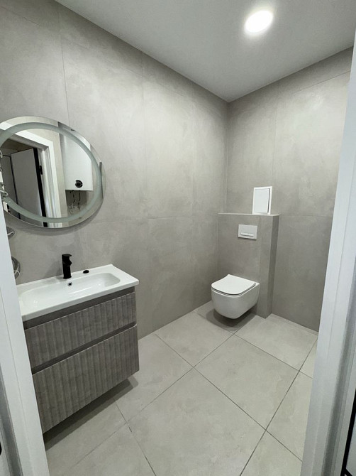 Здам без комісі 1кім квартиру в ЖК Сімейний Люкс ( митниця) Черкаси - зображення 4