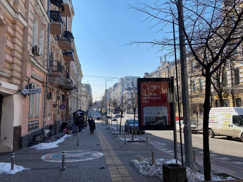 Центр. м. Театральна, Золоті Ворота. Хрещатик. 85 м2. ПУСТА Киев - изображение 3