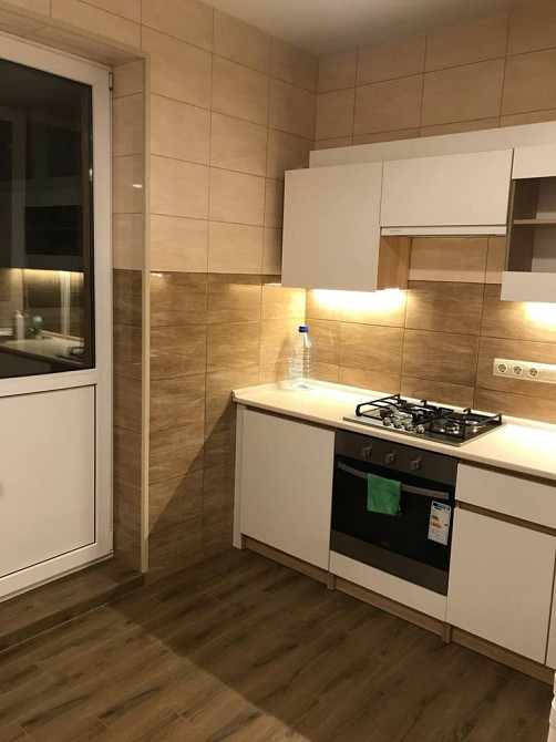 Сдам квартиру по вул. Грушевського в цегляному будинку з газом Бровары - изображение 2