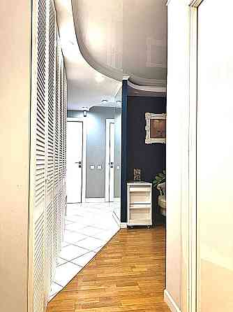 Здається 3 кмн.кв. від власника. Просп.Свободи Киев