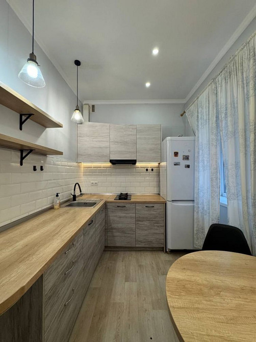 Старокозацкая бывшая комсомольская центр рядом парк и кирова поля Днепр - изображение 1