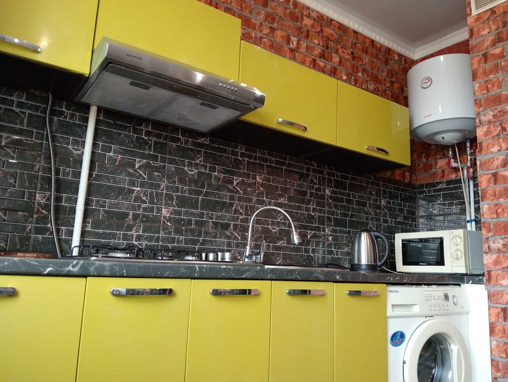 Від хазяїна - сучасна 1 кімнатна квартира на ул. Українській Кривой Рог - изображение 2