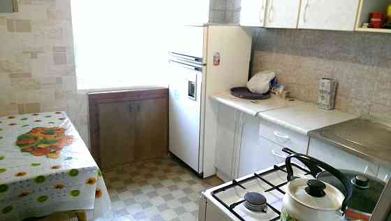 Сдам 1к квартиру Слобожанский 88 - Байкальская 2этаж окна во двор Днепр