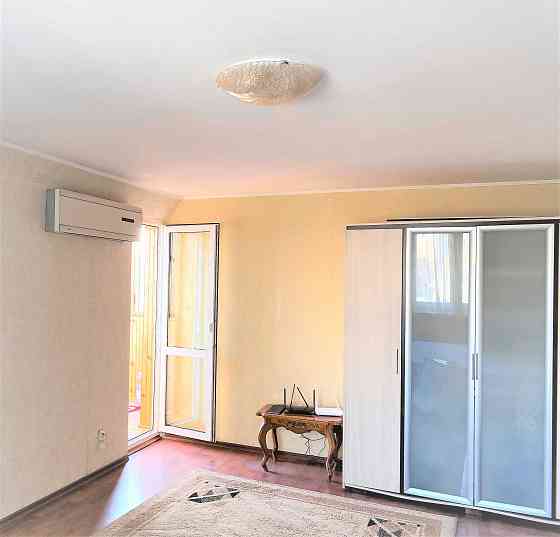 Оренда квартири Галицька площа.вул.Дмитрівська,2.Газ! Киев