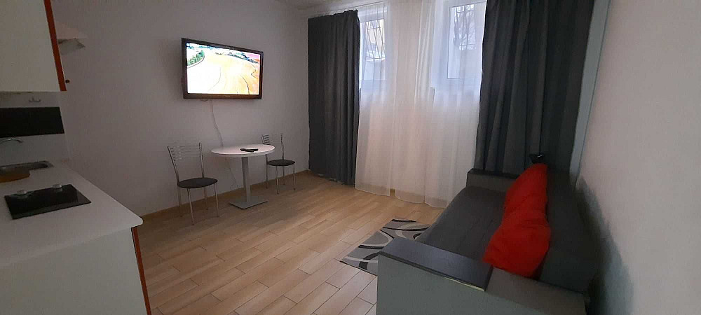 Оренда квартири-студії (напівцоколь) по вул. Тарнавського, центр Львів - зображення 6