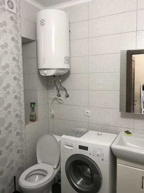 Оренда 1-кім квартири біля метро "Харківська" Киев - изображение 5