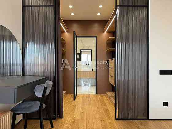 Без % аренда 3к квар. площадь 77м2  White Lines Васильковская 1 Киев