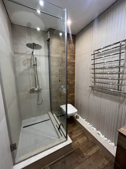 Оренда затишної двокімнатної квартири з дизайнерським ремонтом Житомир - изображение 7