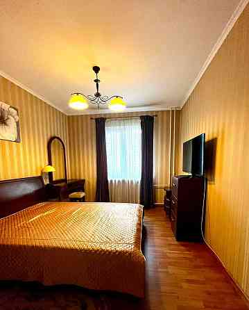 Здам 3к на 2 спальні Харьківське шосе Киев