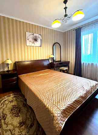 Здам 3к на 2 спальні Харьківське шосе Киев