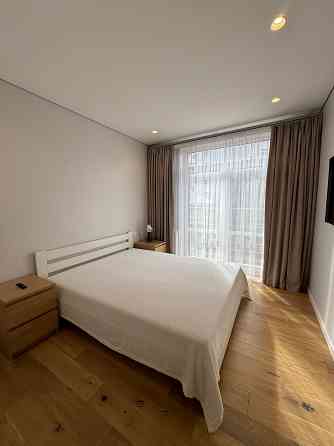 Оренда просторої 2 кім. квартири + кухня-студія пр. Чорновола - АШАН Львов