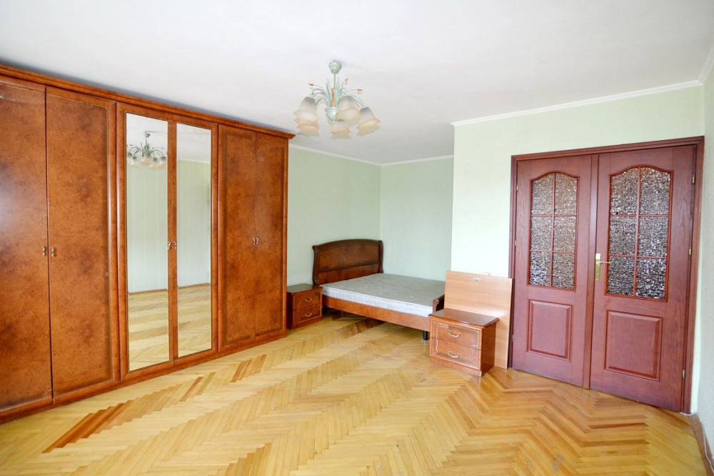 Сдам 1 к. м. Святошино, вул. Святошинська, 6 Берестейський просп Нивки Киев - изображение 1