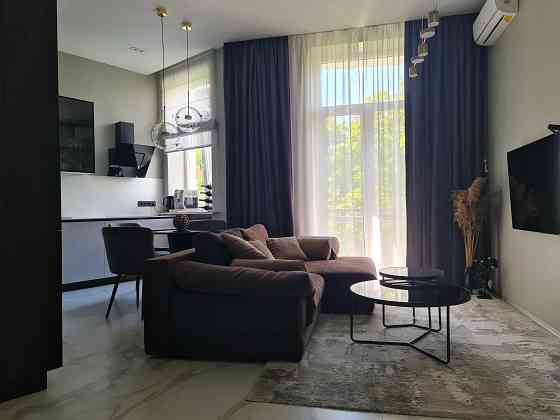 Липки! Центр! Лютеранська! Хрещатик! Круглоуніверситетська! Печерськ! Киев