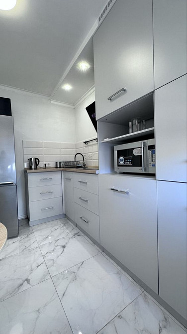 Оренда 1о кім.кв вул. Мельника 10. Центр міста Ивано-Франковск - изображение 8