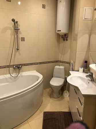 Здам простору квартиру в оренду Киев