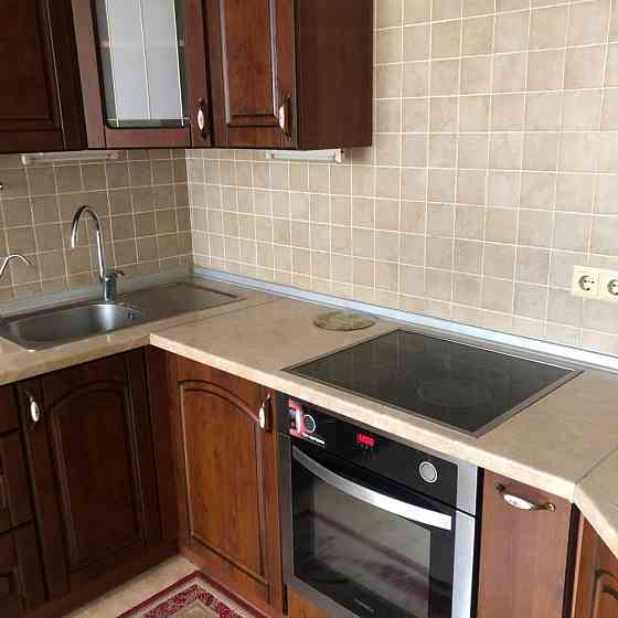 Здам простору квартиру в оренду Киев