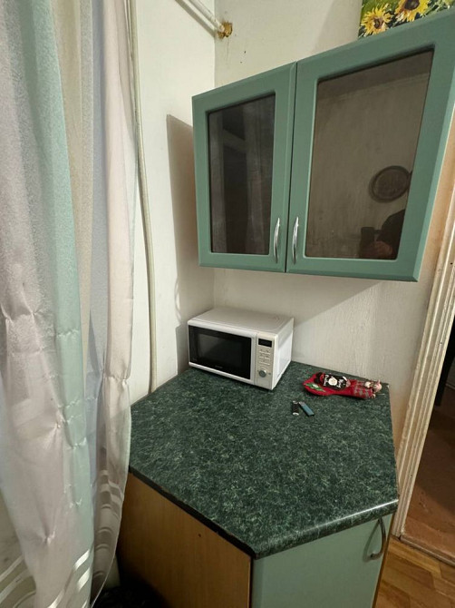 1 комнатная  р-н Аэропорта . Двор , мангал, место под авто Черновцы - изображение 6