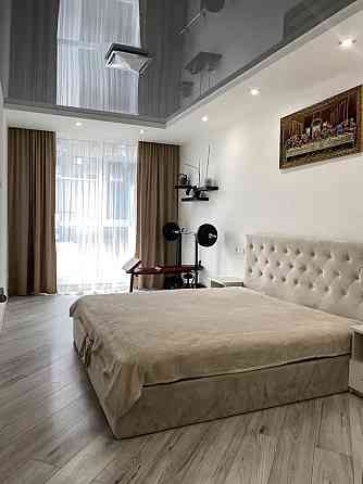 Оренда 2к квартири в ЖК Avalon на Чорновола Львов