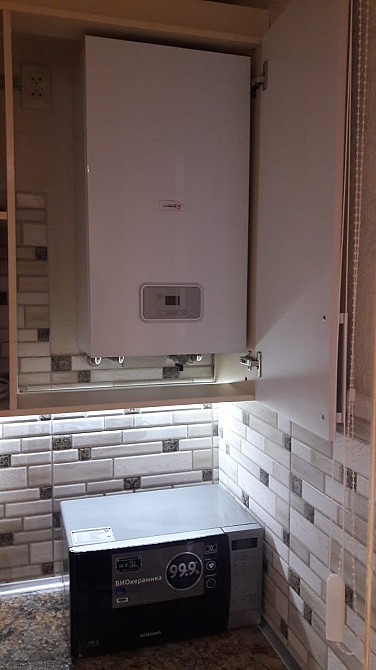 Сучасна квартира на Таврійському . Автономне опалення . Херсон - изображение 2