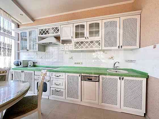 Оренда трикімнатної квартири в ЖК Оазис Киев