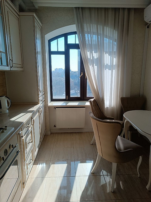 Центр міста- Маразліівська. Красива та затишна квартира в ЖК Патрицій Одесса - изображение 2