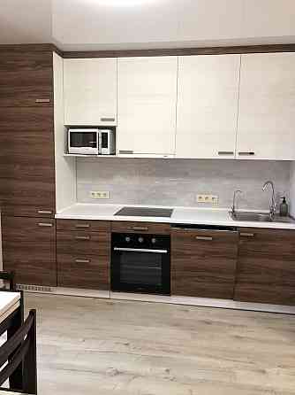 Аренда 1-К квартиры метро  Позняки  ТРЦ Пирамида ул.Крушельницкой 15 Киев