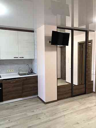 Аренда 1-К квартиры метро  Позняки  ТРЦ Пирамида ул.Крушельницкой 15 Киев