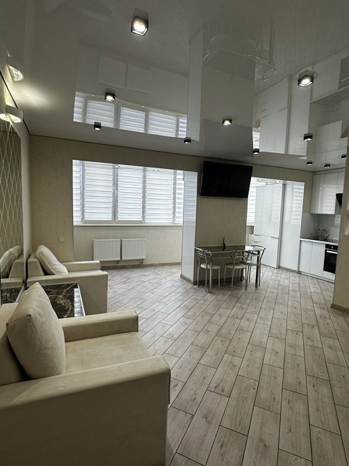 Затишна квпотирка на бернзі Дніпра Черкаси - зображення 3